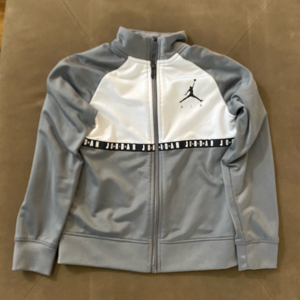 Jordan Kids Jacket in Gray and White